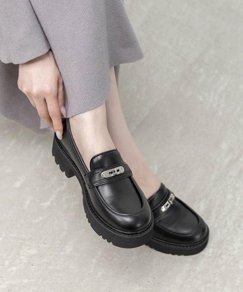 RANDA(ランダ)の「トラックソールマニッシュローファー(ローファー・レディース・ブラウン/ベージュ/ブラック・M/L/S)」の1枚目の写真