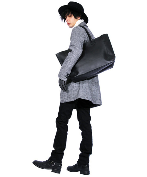 ８(eight)（エイト）の「レザー トートバッグ シンプル 本革（トートバッグ・メンズ・ブルー/ブラウン/キャメル/ブラック/ネイビー・FREE）」の11枚目の写真