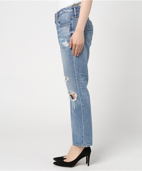 Moname（モナーム）の「■Moname   クラッシュ タイトテーパード   CHARLOTTE(シャルロット)/41171006（デニムパンツ・レディース・ライトブルー・23inch/24inch/25inch/22inch/26inch/27inch）」の5枚目の写真