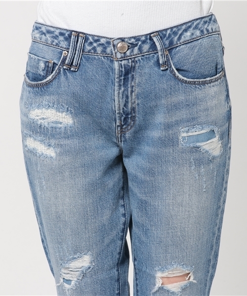 Moname（モナーム）の「■Moname   クラッシュ タイトテーパード   CHARLOTTE(シャルロット)/41171006（デニムパンツ・レディース・ライトブルー・23inch/24inch/25inch/22inch/26inch/27inch）」の7枚目の写真