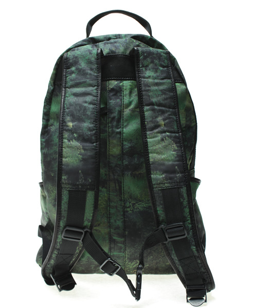 And A（アンドエー）の「ルーツDEリュック（And A ×hummel）（バックパック/リュック・メンズ・ベージュ/オリーブ・FREE）」の5枚目の写真