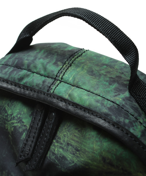 And A（アンドエー）の「ルーツDEリュック（And A ×hummel）（バックパック/リュック・メンズ・ベージュ/オリーブ・FREE）」の8枚目の写真