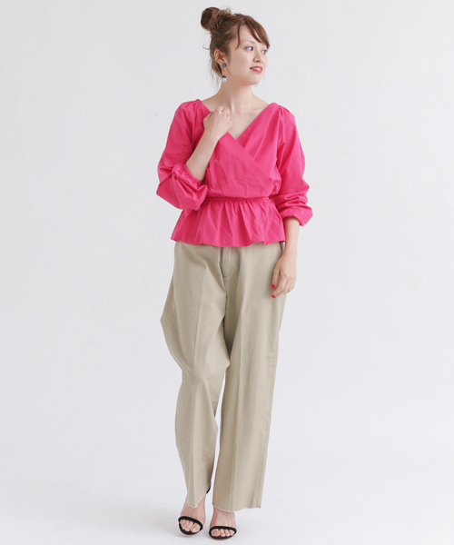 URBAN RESEARCH Sonny Label（アーバンリサーチサニーレーベル）の「2WAYシャーリングブラウス（シャツ/ブラウス・レディース・ベージュ/ピンク/ブラック・FREE）」の18枚目の写真