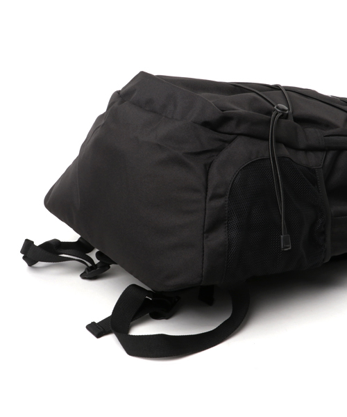 OUTDOOR PRODUCTS（アウトドアプロダクツ）の「LIMITED BIG BACKPACK（バックパック/リュック・メンズ・ブラック/ネイビー・FREE）」の4枚目の写真