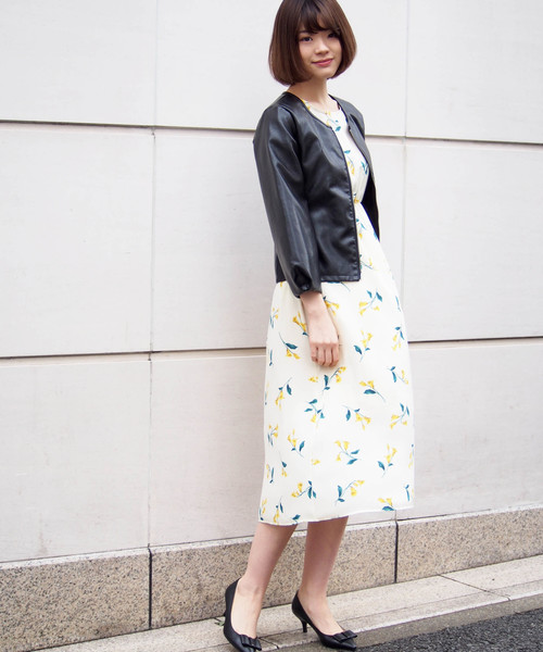 PICCIN（ピッチン）の「フェイクレザーリブ切り替えボリューム袖ジャケット（ライダースジャケット・レディース・ブラック/ベージュ/ピンク・MEDIUM/LARGE）」の13枚目の写真