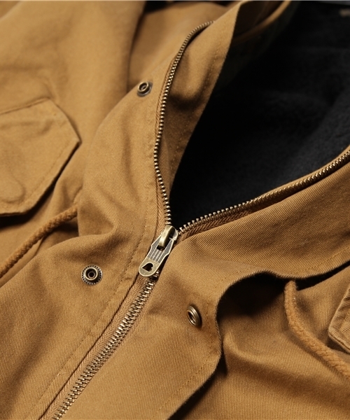 WEGO（ウィゴー）の「ラクーンM-51モッズコート（モッズコート・メンズ・グレイッシュベージュ/カーキ・MEDIUM/LARGE）」の5枚目の写真