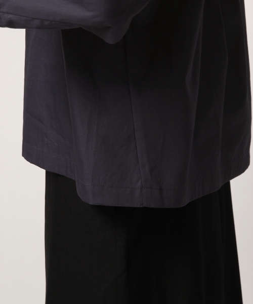 GLOBAL WORK（グローバルワーク）の「ノーカラーシャツブルゾン/795947（ブルゾン・レディース・カーキ/ネイビー・MEDIUM/LARGE）」の12枚目の写真