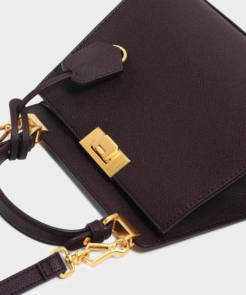 CHARLES & KEITH（チャールズ & キース）の「クラシックプッシュロックバッグ / CLASSIC PUSH-LOCK BAG（ハンドバッグ・レディース・ダークグリーン/マスタード/ピンク系その他/プラム/グレー系その他2・S）」の15枚目の写真