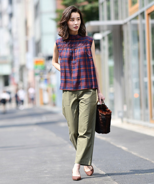 un dix cors(アンディコール)の「チェックノースリブラウス(シャツ/ブラウス・レディース・ネイビー/レッド・フリ-)」の7枚目の写真