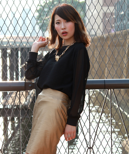 WEGO(ウィゴー)の「WEGO/シフォンスリーブジャガードスウェット(スウェット・レディース・オフホワイト/ブラック・FREE)」の1枚目の写真