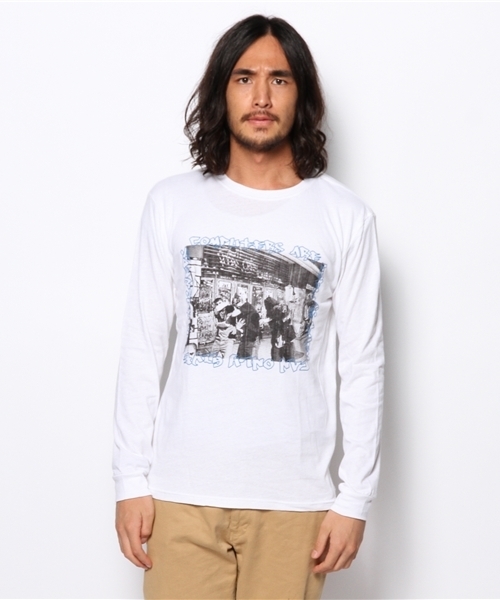 WEGO(ウィゴー)の「WEGO/ストリートフォトTee(Tシャツ/カットソー・メンズ・ホワイト/ブラック・LARGE/MEDIUM)」の3枚目の写真