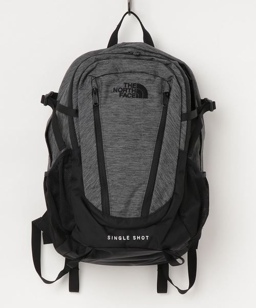 THE NORTH FACE（ザノースフェイス）の「ザ・ノース・フェイス デイパック / シングルショット（バックパック/リュック・メンズ・ブラック/グレー/その他/グレー系その他・ONE SIZE）」の2枚目の写真