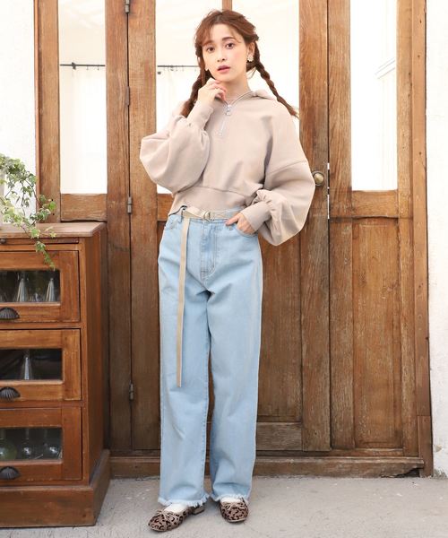 one after another NICE CLAUP(ワンアフターアナザーナイスクラップ)の「ベルト付きデニムパンツ(デニムパンツ・レディース・アイボリー/ブラック/ブルー/ネイビー・SMALL/MEDIUM)」の5枚目の写真