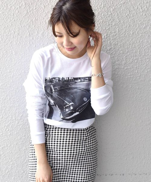 Khaju(カージュ)の「STAR&STRIPE:フォトロングスリーブTEE(Tシャツ/カットソー・レディース・ホワイト/ライトホワイト/ストーン/ホワイト系その他・ONE SIZE)」の4枚目の写真