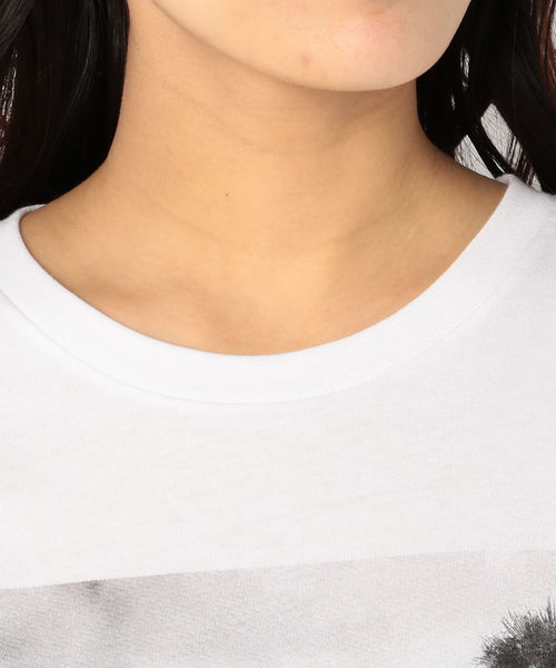 Khaju(カージュ)の「STAR&STRIPE:フォトロングスリーブTEE(Tシャツ/カットソー・レディース・ホワイト/ライトホワイト/ストーン/ホワイト系その他・ONE SIZE)」の17枚目の写真