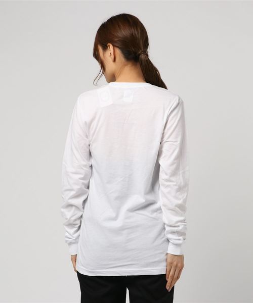 Khaju(カージュ)の「STAR&STRIPE:フォトロングスリーブTEE(Tシャツ/カットソー・レディース・ホワイト/ライトホワイト/ストーン/ホワイト系その他・ONE SIZE)」の6枚目の写真