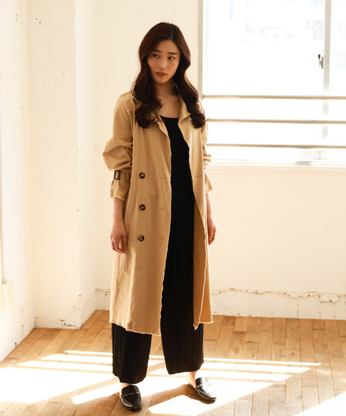 Auntie Rosa（アンティローザ）の「【Auntie Rosa】リネンロングトレンチコート（トレンチコート・レディース・ホワイト/ベージュ・FREE）」の2枚目の写真