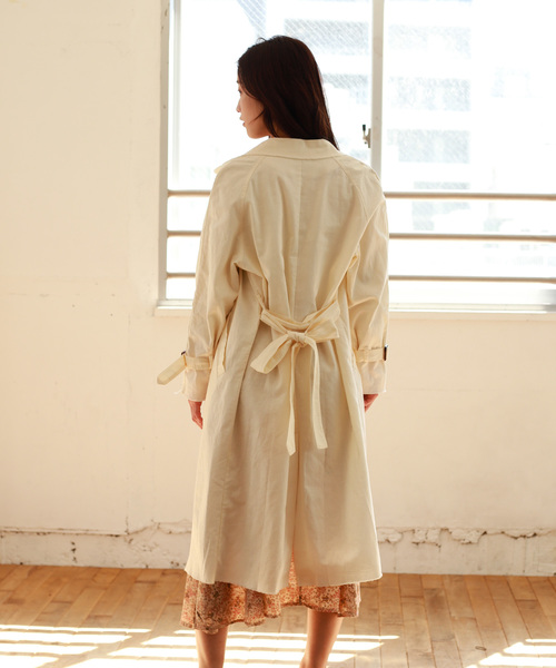 Auntie Rosa（アンティローザ）の「【Auntie Rosa】リネンロングトレンチコート（トレンチコート・レディース・ホワイト/ベージュ・FREE）」の6枚目の写真