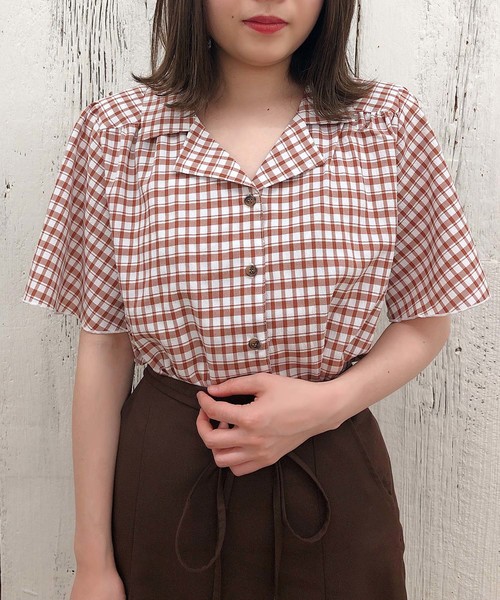 one after another NICE CLAUP(ワンアフターアナザーナイスクラップ)の「開襟フレア袖シャツブラウス(シャツ/ブラウス・レディース・ブラウン/アイボリー/その他/ブラック系その他/ブラウン系その他/イエロー系その他/ライトベージュ/ドット/チェック・FREE)」の4枚目の写真