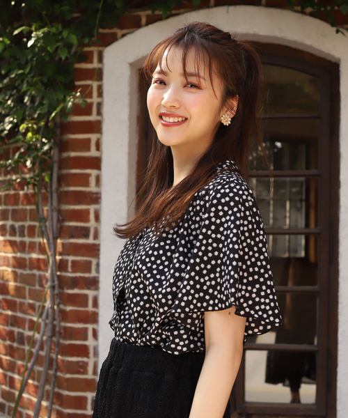 one after another NICE CLAUP(ワンアフターアナザーナイスクラップ)の「開襟フレア袖シャツブラウス(シャツ/ブラウス・レディース・ブラウン/アイボリー/その他/ブラック系その他/ブラウン系その他/イエロー系その他/ライトベージュ/ドット/チェック・FREE)」の17枚目の写真