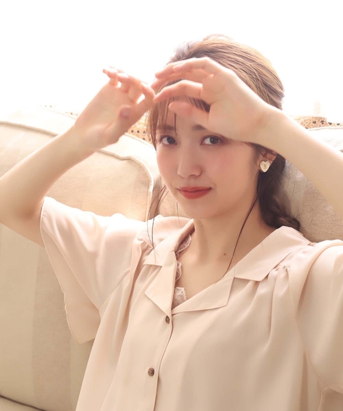 one after another NICE CLAUP(ワンアフターアナザーナイスクラップ)の「開襟フレア袖シャツブラウス(シャツ/ブラウス・レディース・ブラウン/アイボリー/その他/ブラック系その他/ブラウン系その他/イエロー系その他/ライトベージュ/ドット/チェック・FREE)」の20枚目の写真