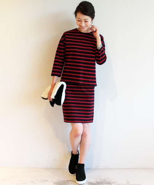 BEAUTY&YOUTH UNITED ARROWS（ビューティーアンドユースユナイテッドアローズ）の「BYTF ∵ポンチボーダー柄タイトスカート ◆（スカート・レディース・ネイビー/オフホワイト/ブラック/レッド・SMALL/MEDIUM）」の15枚目の写真