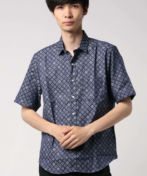 MEN'S BIGI(メンズビギ)の「ダイヤモノグラムジャカードシャツ(シャツ/ブラウス・メンズ・ネイビー/ピンク・LL/S/M/L)」の1枚目の写真