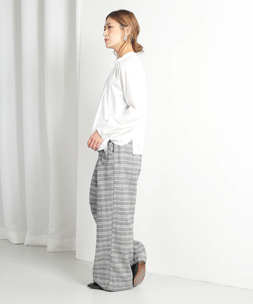 Kelen（ケレン）の「「KELEN / ケレン」スタンドカラータックブラウス"Stella"（シャツ/ブラウス・レディース・ブラック/ベージュ/オフホワイト・S/M）」の10枚目の写真