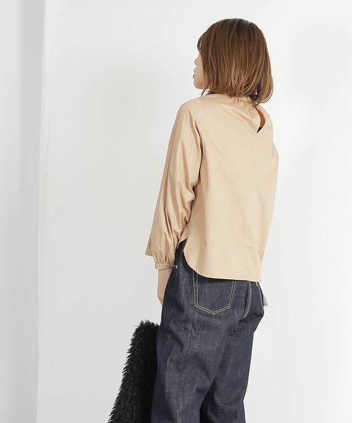 Kelen（ケレン）の「「KELEN / ケレン」スタンドカラータックブラウス"Stella"（シャツ/ブラウス・レディース・ブラック/ベージュ/オフホワイト・S/M）」の12枚目の写真