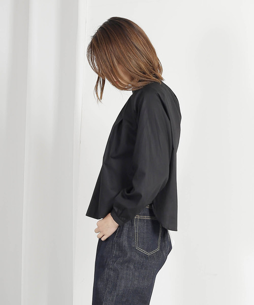 Kelen（ケレン）の「「KELEN / ケレン」スタンドカラータックブラウス"Stella"（シャツ/ブラウス・レディース・ブラック/ベージュ/オフホワイト・S/M）」の14枚目の写真