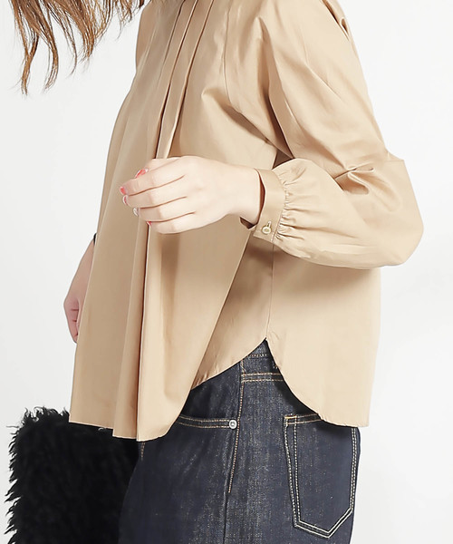 Kelen（ケレン）の「「KELEN / ケレン」スタンドカラータックブラウス"Stella"（シャツ/ブラウス・レディース・ブラック/ベージュ/オフホワイト・S/M）」の19枚目の写真