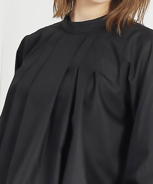 Kelen（ケレン）の「「KELEN / ケレン」スタンドカラータックブラウス"Stella"（シャツ/ブラウス・レディース・ブラック/ベージュ/オフホワイト・S/M）」の21枚目の写真