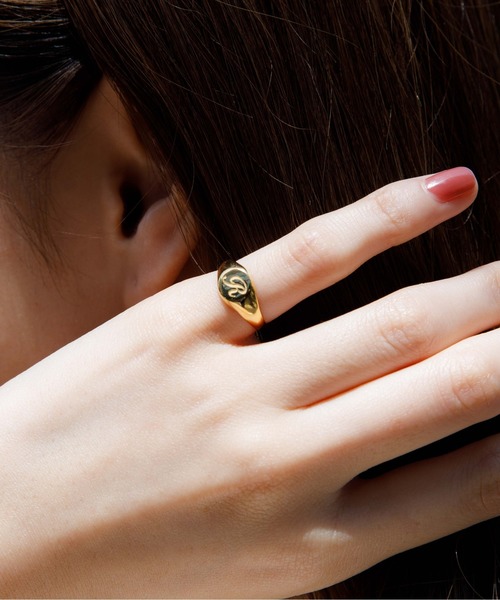 flower（フラワー）の「プチイニシャルリング -R-（リング）」 - WEAR