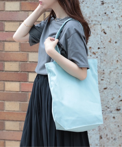 United Athle（ユナイテッドアスレ）の「累計販売2.5万点突破！【United Athle】heavy cotton canvas tote M / ヘビーコットン キャンバストートバッグ M 1460（トートバッグ・レディース・ブラック/グレー/ネイビー/レッド/アイボリー/グリーン/ライトパープル/スミクロ/インディゴブルー/モカ/パープル/ブルー/オリーブ/スモークピンク/ミント/マスタード/ライトカーキ/ライトピンク・FREE）」の19枚目の写真