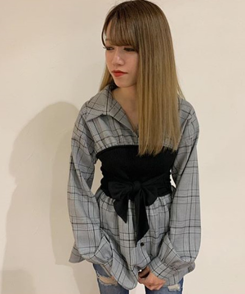 one way（ワンウェイ）の「ニットビスチェレイヤードシャツ（シャツ/ブラウス・レディース・ホワイト/ベージュ/ブラック系その他・M）」の2枚目の写真