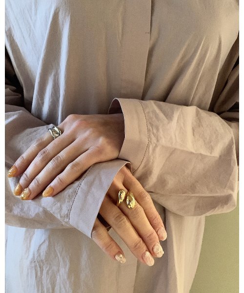 mou（モウ）の「Defor mation ring（リング・レディース・シルバー・FREE）」の11枚目の写真