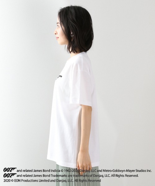 LOWRYS FARM（ローリーズファーム）の「ＣＩＮＥＭＡロゴＴＥＥ　878532（Tシャツ/カットソー・レディース・チャコールグレー/オフホワイト/グレー系その他・FREE）」の6枚目の写真