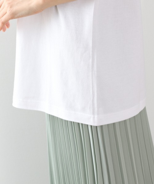 LOWRYS FARM（ローリーズファーム）の「ＣＩＮＥＭＡロゴＴＥＥ　878532（Tシャツ/カットソー・レディース・チャコールグレー/オフホワイト/グレー系その他・FREE）」の4枚目の写真