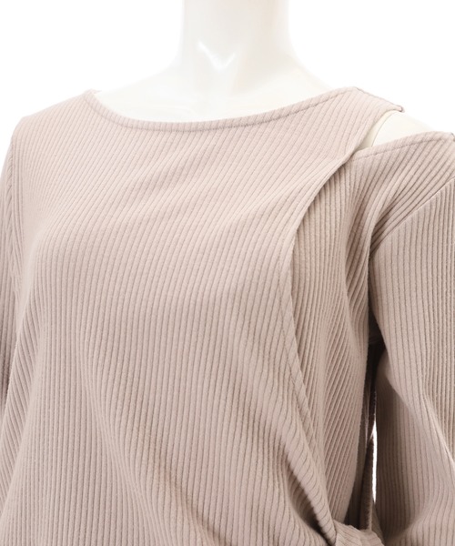 fifth（フィフス）の「レイヤード風アシンメトリートップス（Tシャツ/カットソー・レディース・ライトカーキ/グレイッシュベージュ・MEDIUM）」の7枚目の写真