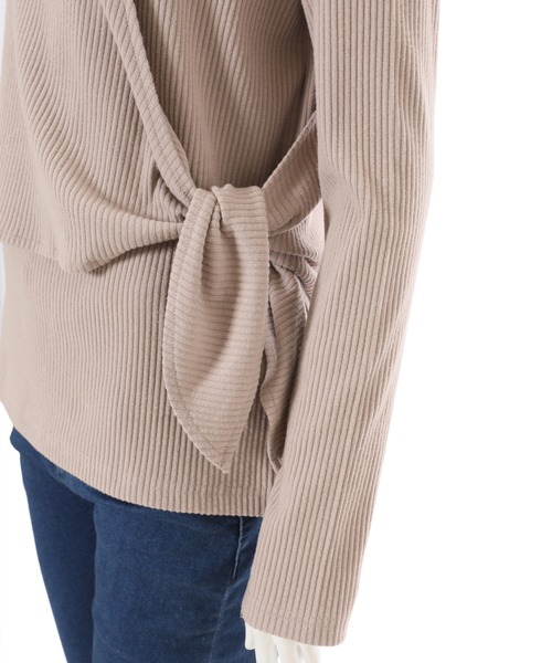 fifth（フィフス）の「レイヤード風アシンメトリートップス（Tシャツ/カットソー・レディース・ライトカーキ/グレイッシュベージュ・MEDIUM）」の6枚目の写真