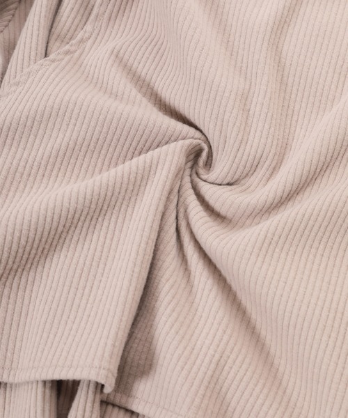 fifth（フィフス）の「レイヤード風アシンメトリートップス（Tシャツ/カットソー・レディース・ライトカーキ/グレイッシュベージュ・MEDIUM）」の5枚目の写真