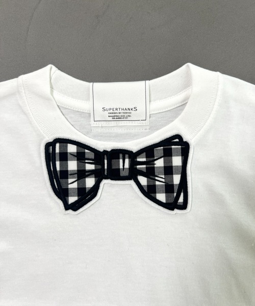 SUPERTHANKS（スーパーサンクス）の「●ヒョウ柄/ベーシック【キッズ】蝶ネクタイリボンワッペンクルーネックワンポイントTシャツ（Tシャツ/カットソー・キッズ・ブラック系その他3/ブラック系その他2/ホワイト系その他3/ホワイト系その他2/ブラック系その他/ホワイト系その他/ブラック×グレー/ホワイト系その他5/ブラック×ブルー/ブラック系その他5/ホワイト×ブラック/ホワイト×ブルー/ホワイト系その他4・100/110/120/130/140/150）」の17枚目の写真
