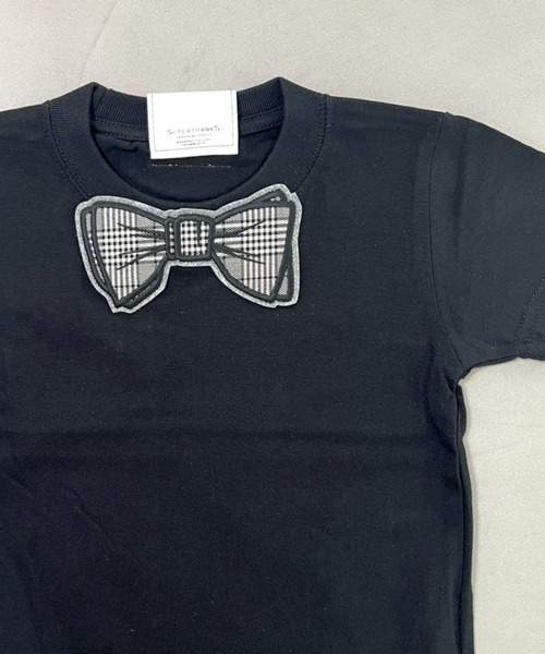 SUPERTHANKS（スーパーサンクス）の「●ヒョウ柄/ベーシック【キッズ】蝶ネクタイリボンワッペンクルーネックワンポイントTシャツ（Tシャツ/カットソー・キッズ・ブラック系その他3/ブラック系その他2/ホワイト系その他3/ホワイト系その他2/ブラック系その他/ホワイト系その他/ブラック×グレー/ホワイト系その他5/ブラック×ブルー/ブラック系その他5/ホワイト×ブラック/ホワイト×ブルー/ホワイト系その他4・100/110/120/130/140/150）」の22枚目の写真
