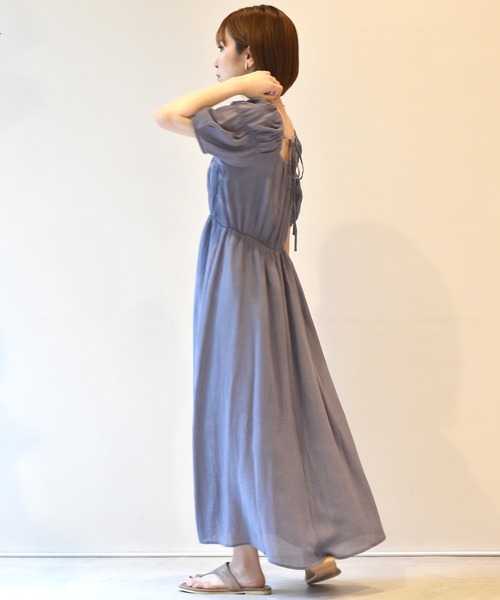 w closet（ダブルクローゼット）の「変わり織りシャーリング後ろリボン 