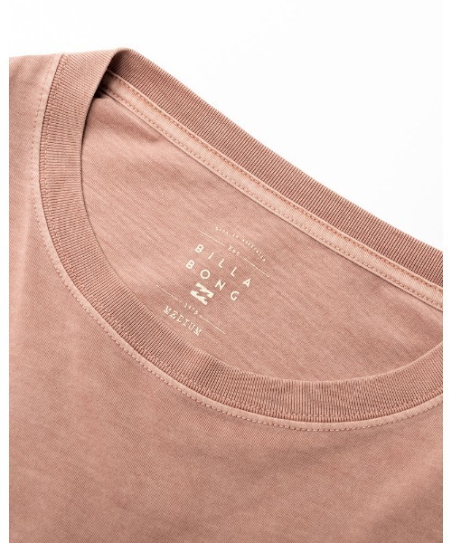 BILLABONG(ビラボン)の「BILLABONG レディース L/S TEE ルーズロンT【2020年秋冬モデル】/ビラボン 長袖 ロンT バックプリント(Tシャツ/カットソー・レディース・ブラック/オフホワイト/ピンク/ベージュ・MEDIUM/LARGE)」の14枚目の写真