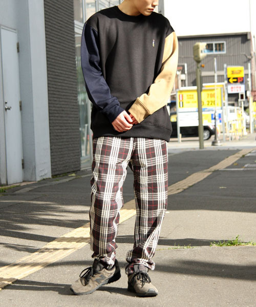 クマ グレー スウェット ZIP FIVE（ジップファイブ）の「クマちゃん刺繍 スウェット