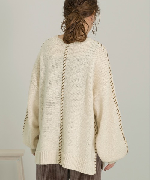 Ambre Neige(アンブルネージュ)の「ステッチデザインニット/【WEB/EC限定商品】(ニット/セーター・レディース・アイボリー/ラベンダー/ブラウン系その他・FREE)」の4枚目の写真