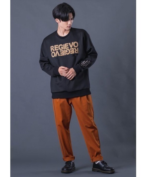 REGIEVO(レジエボ)の「REGIEVO ロゴプリントビッグシルエットトレーナー(スウェット・メンズ・ブラック/オフホワイト・M/L/XL)」の9枚目の写真