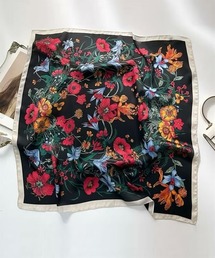 Pittok（ピットク）の「正方形大判スカーフ（バンダナ/スカーフ）」