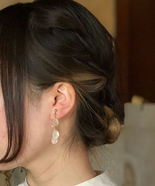 m.soeur（エムスール）の「アジサイとクララのイヤリング＊（イヤリング・レディース・ホワイト/グリーン/ブルー/ライトグリーン・FREE）」の8枚目の写真